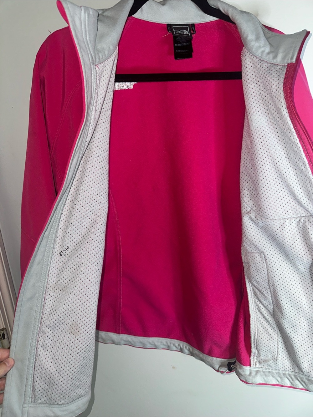 The North Face Women's XL Hot Pink Softshell Utility Jacket - Picture 3 of 16
